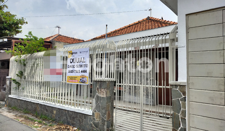 RUMAH LOKASI STRATEGIS  DI SEMARANG TIMUR 1