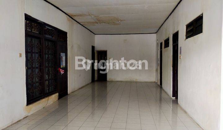 RUMAH TINGGAL LOKASI STRATEGIS DI SEMARANG BARAT 2