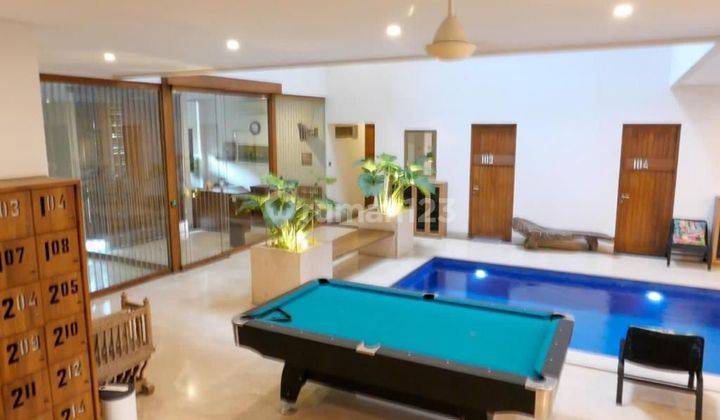 Kost2 An Premium di Lippo Karawaci,luas Bangunan 1200m,ada Pool,harga 22 M Nego 1