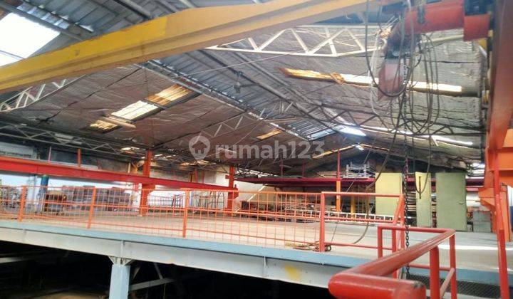 Pabrik di Kav Dpr,cipondoh,pinggir Jalan,luas 2500m,shm,harga 17 M Nego 8