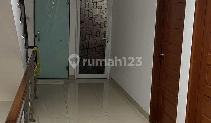 Rumah Siap Huni di Taman Surya 5,uk.6x18m,semi Furnish,harga 3 M Nego 8