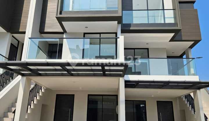 House in Harmony Golf, PIK, Lavender type, size 5x15m, price 3.6 B negotiable.