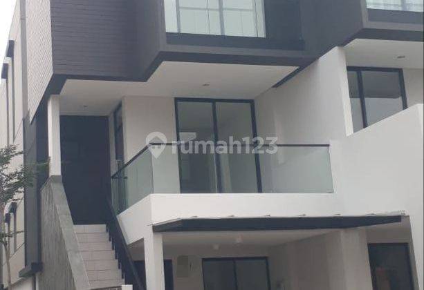 Rumah di Golf Island,type Lavender,cluster Harmony,uk 5x15m,3 Lt,harga 108 Jt thn 1