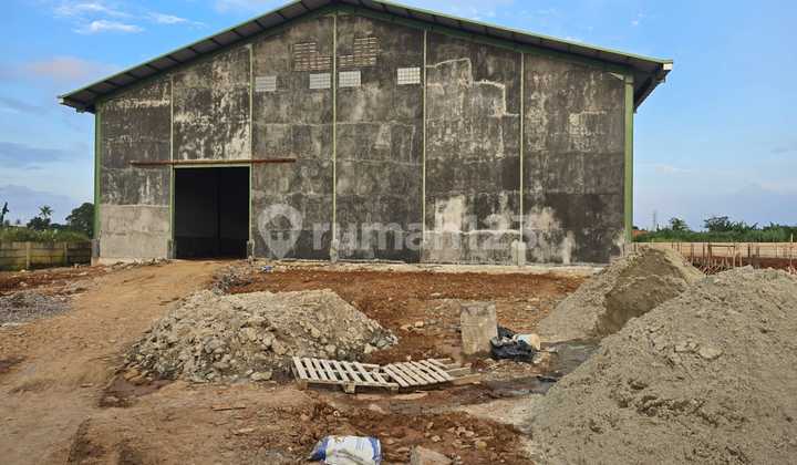 Gudang Baru Sewa di Bayur,Bangunan 1300M,Ready di Maret,Harga:936 Jt/Thn