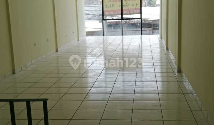 Dijual Ruko di Kembangan, Uk.4x16m2, Non Furnish, Harga : 5M Nego Dijual Ruko di Kembangan, Uk.4x16m2, Non Furnish, Harga : 5M Nego