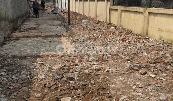 Kavling Komersil di Sangaji Petojo Luas 462m2 Harga : 18,5M 