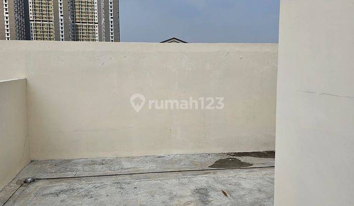 Dijual Ruko Osaka,Pik 2,uk 4,5x15m,view danau,Harga:7,5 M nego 2