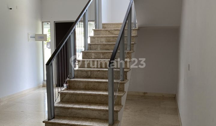 Rumah murah di Golf Island,Uk 8x15m,Barat daya,Harga:3,9 M nett 2