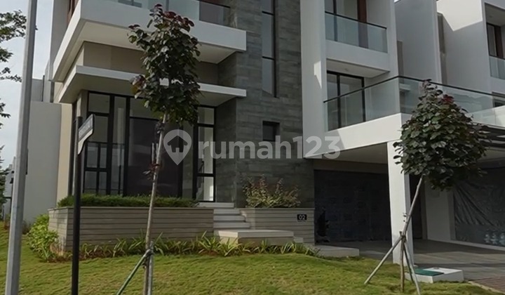 Dijual murah di bawah pasaran,Permata Hijau Residence,Pik 2,Uk 15x20m,Harga:9.2 M nego