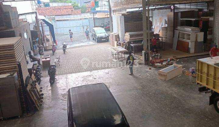 Gudang Murah di Kodiklat Tni Ampera,serpong,pinggir Jalan,luas Tanah 1300m,Harga 8,5 M 2