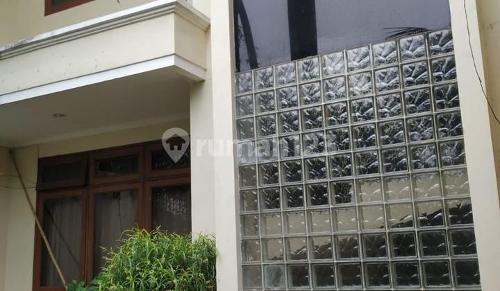 Dijual Rumah 2 Lantai di Kedoya, LT.280m2, Harga : 5M Nego 2