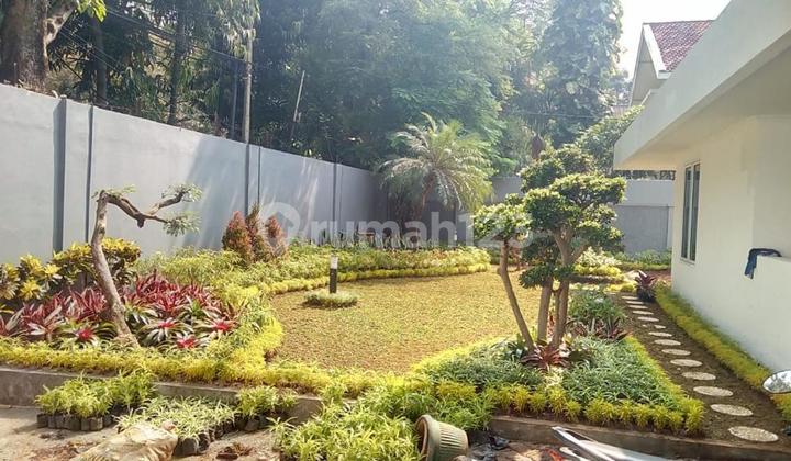 Dijual Rumah di Prime Location Jaksel, Lt.666m2, Harga : 84M Nego