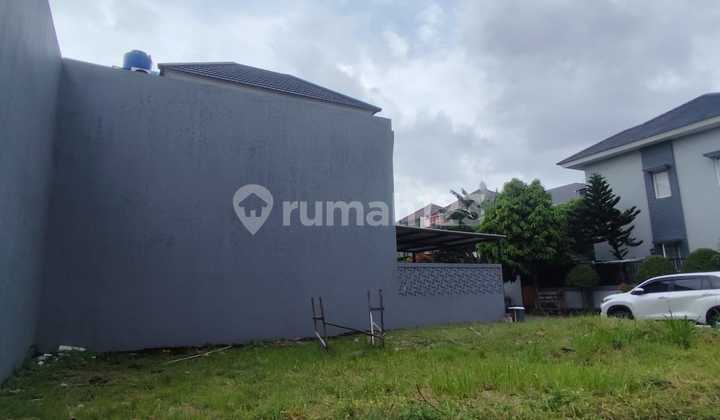 For Sale Lot in Clematis Cluster Tangerang, Size 10x11m2, Price: 17 Million/M2