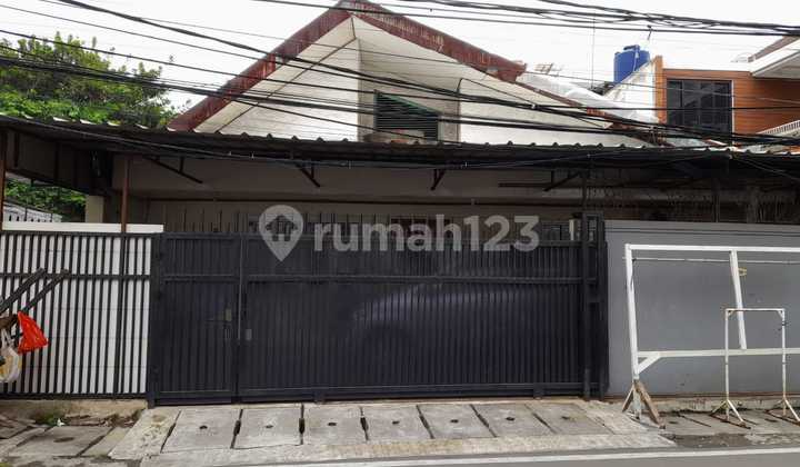 Dijual Cepat Rumah di Mangga Besar, Uk.10x14.5m2, Harga : 3,6M Nego Dijual Cepat Rumah di Mangga Besar, Uk.10x14.5m2, Harga : 3,6M Nego