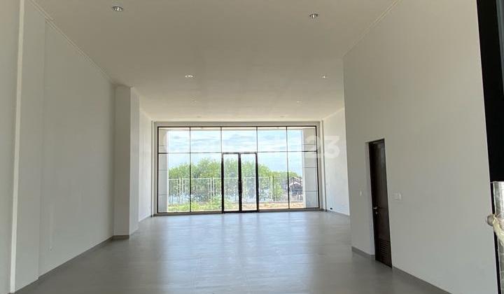 For Rent Marina Bay Ruko Pik2, Size 8x21m², Price: 500 Million/Year