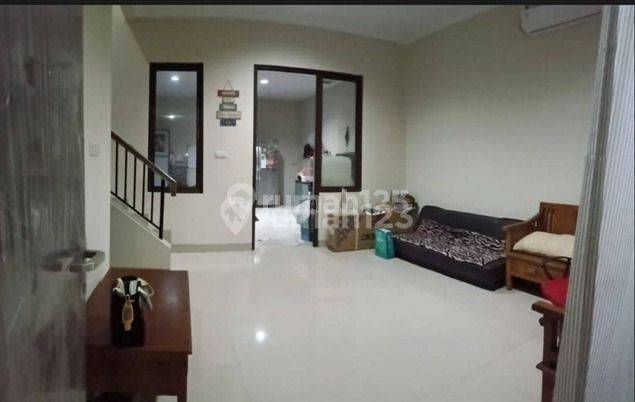 Rumah di Metland Puri, Uk 7x15m, Selatan, Shm, Kamar Tidur 3, Harga 2.35 M  2