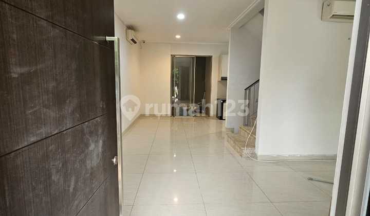 Disewakan Rumah di Golf Island, Ukuran 6X15m2, Harga 140 Juta/Thn Disewakan Rumah di Golf Island, Ukuran 6X15m2, Harga 140 Juta/Thn