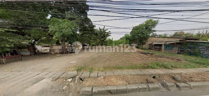 Disewakan Tanah Kosong Pinggir Jalan Cocok Untuk Usaha Cafe/Restoran, Parkir Truk,  Parkir Kontainer, Showroom dll Di Ciputat  Tangerang Selatan