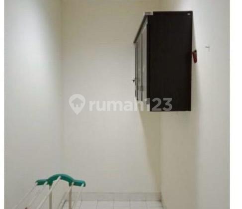 DiSewa Apartemen di MOI French Walk Apartment  Tower Lyon Garden  full furnish 2