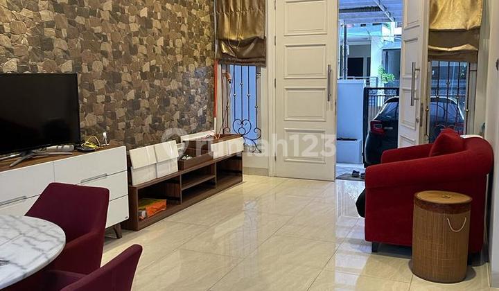 Disewakan Rumah Bagus Furnished di Kayu Putih, Jakarta Timur Disewakan Rumah Bagus Furnished di Kayu Putih, Jakarta Timur