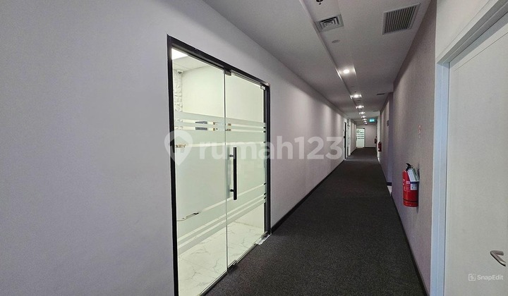 Kensington Office Space, size 68.20m, Low Floor, Kelapa Gading