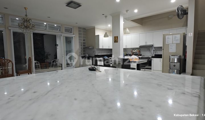Kost di Lippo Cikarang Taman Beverly