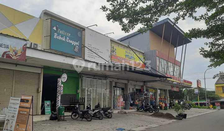 Strategic Shop House in Karawang Industrial Area 2