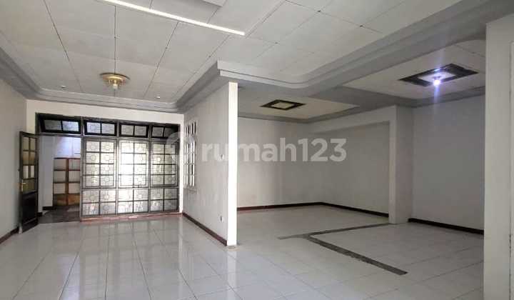 Ruang-usaha Strategis Di Mainroad Antapani Ruang-usaha Strategis Di Mainroad Antapani