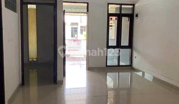 3 Bedroom House in Puri Dago Mas Antapani