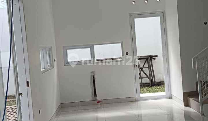 Rumah Bagus dan Nyaman SHM di Cisaranten