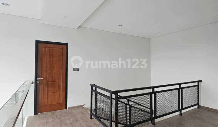 Rumah Bagus Murah Shm Di Setiabudi Regency 2