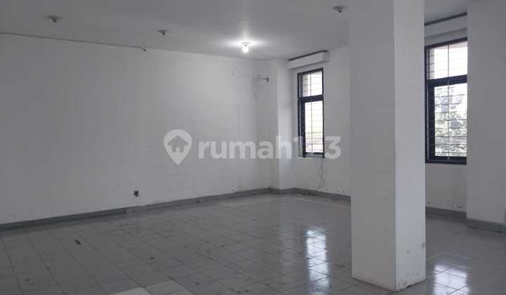 Shop House Suitable for Office and Warehouse in Caringin 2