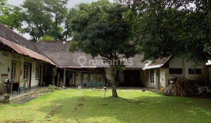 Dijual Rumah Klasik 1321.0 M² Hanya Hitung Tanah Saja Di Kawasan Prime Area Cipaganti 2