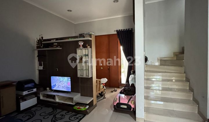 Nice, Affordable, and Comfortable House in Cherryfield Bandung 2