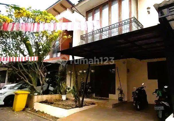 Rumah Cantik 2 Lantai Ciputat Dekat Xchange Mall Bintaro 1