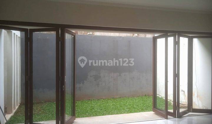 Rumah Modern Lokasi Premium Discovery Bintaro Jaya  2