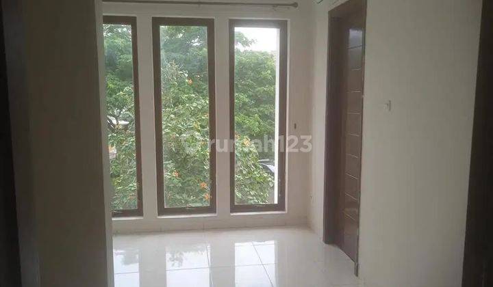 Rumah Modern Discovery Bintaro Jaya Sek 9 Siap Huni 2