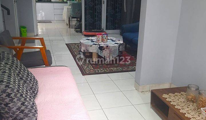 Rumah Komplek Pondok Aren Dekat Stan Bintaro