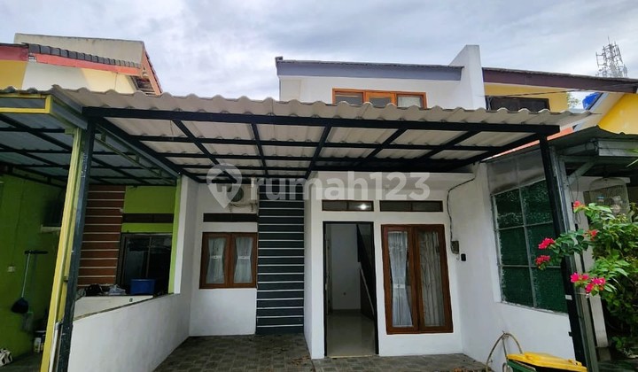 Minimalist 2-Story House Buaran Serua Indah Ready to Occupy