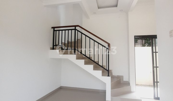 Modern 2-Story House Bakti Jaya Setu Serpong 2