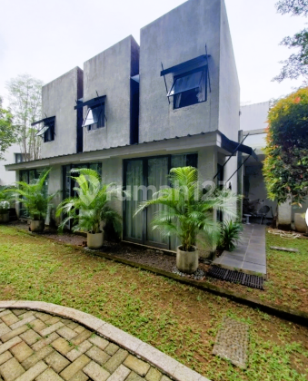 Pesanggrahan House near RSPPN Soedirman Veteran South Jakarta