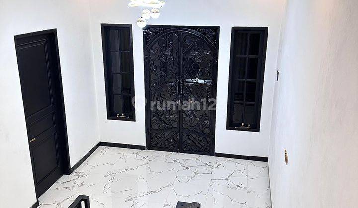 Dijual Rumah Modern Classic Eropa Terbaik Sekitaran Rawamangun 2