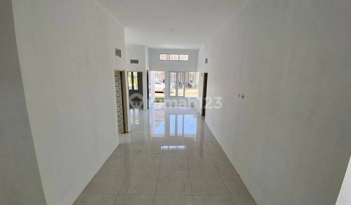 Rumah Mewah harga murah lokasi starategis Di sayap kopo katapang 4