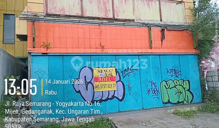 Rumah Lama Hitung Tanah Letak Stategis Bebas Banjir Cocok untuk Usaha.