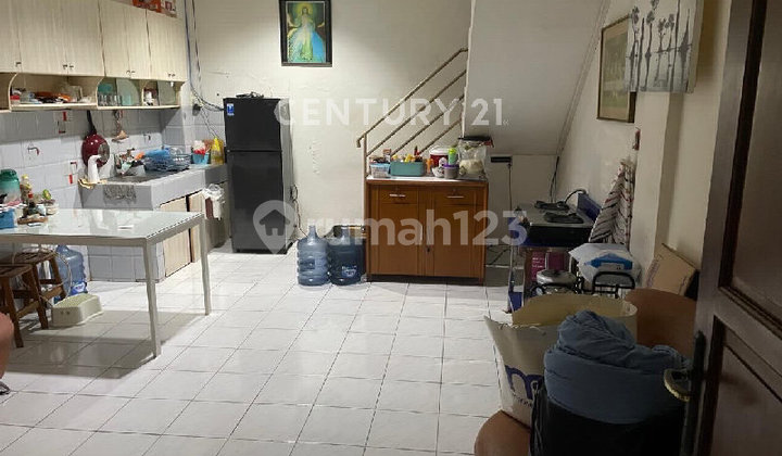 Rumah Mungil Dan Private Di Tengah Kota Jakarta