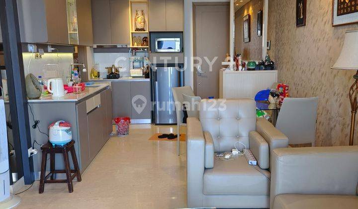 DIJUAL APARTEMEN GOLD COAST HOEK GREAT VIEW  FURNISHED HIGH FLOOR 1