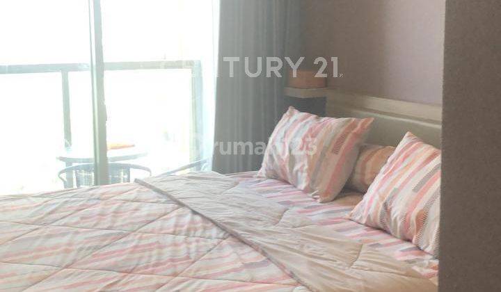 DISEWA APARTEMEN GOLD COAST STUDIO FULL FURNISHED HIGH FLOOR PIK 1