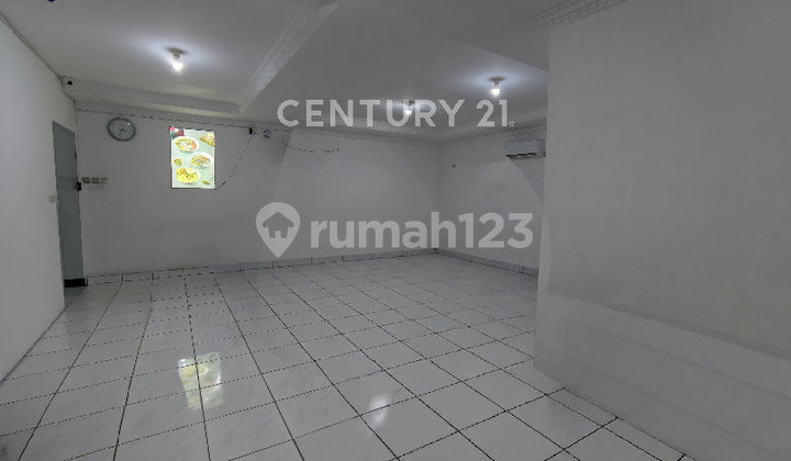 Rumah Pinggir Jalan Muara Karang Cocok untuk Usaha