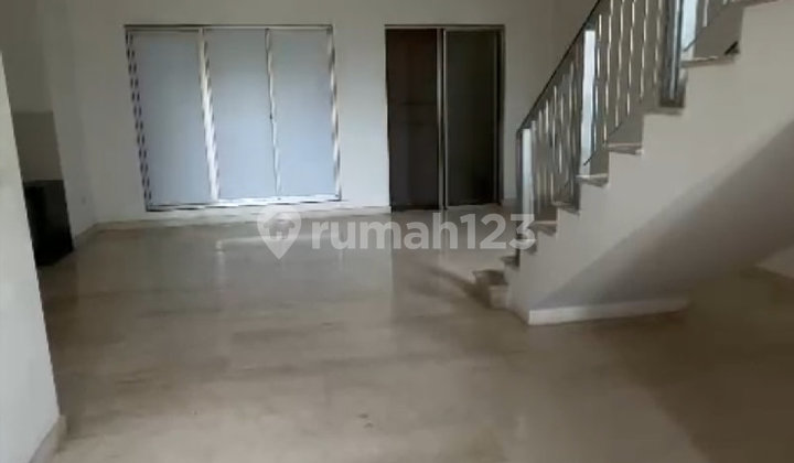 Rumah Golf Island 8x15 2 Lantai Full Marmer 