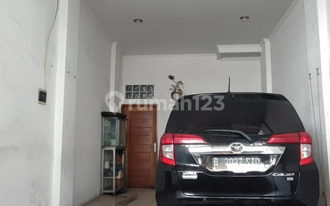 Rumah Bagus Dekat Glodok dan Kuliner Chinatown